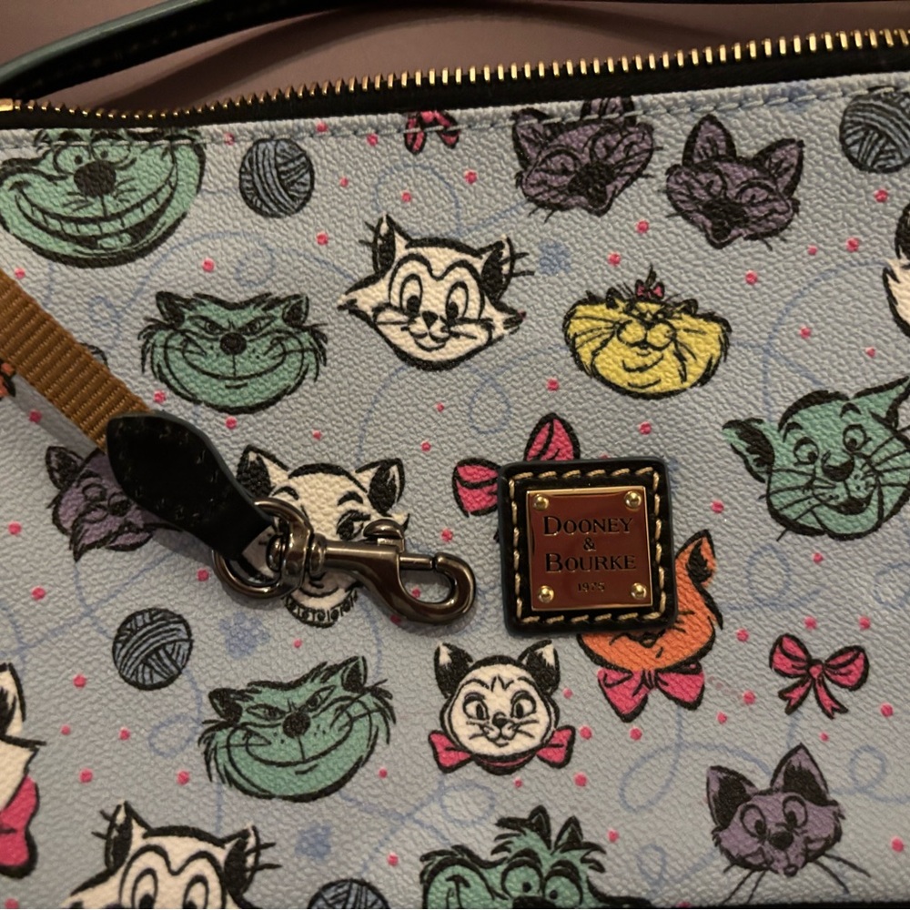 Dooney & Bourke Disney Cats Patterned Bag - Picture 6 of 7